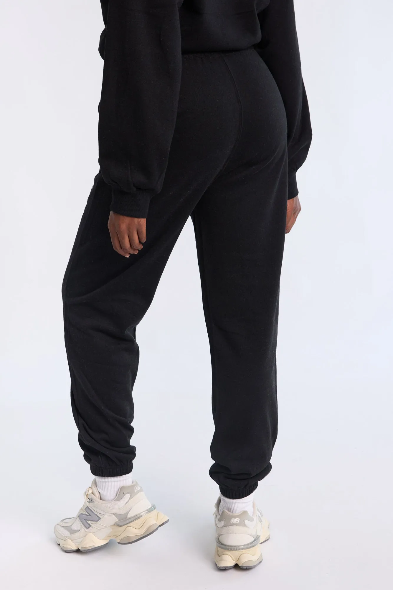 AERO Graphic Boyfriend Jogger